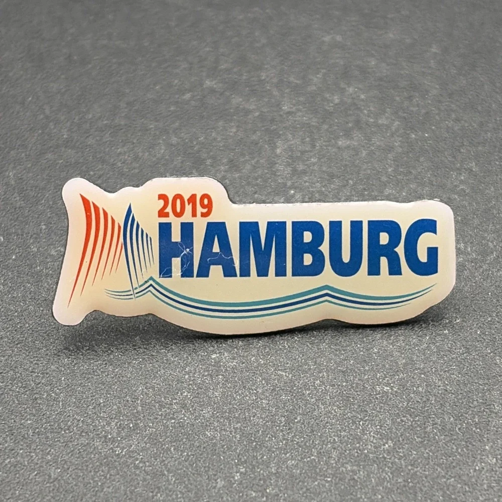 2019 Rotary International Hamburg Germany Lapel Hat Pin